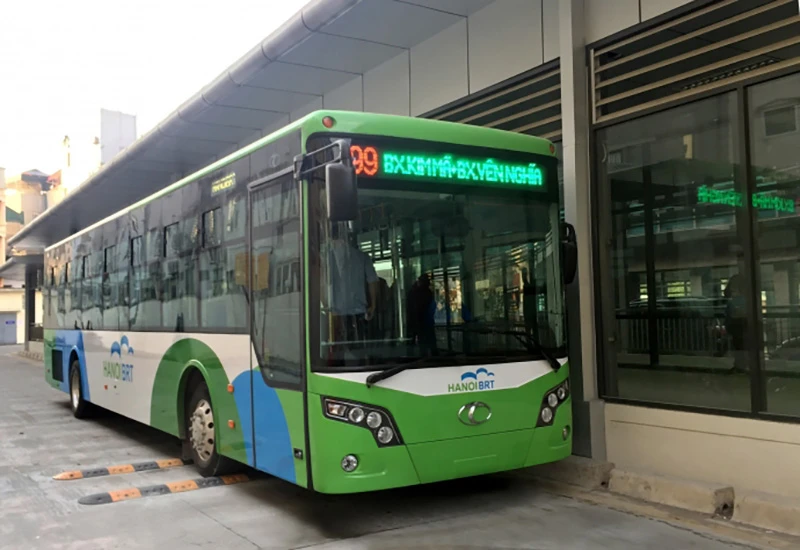 Xe buýt nhanh Hà Nội tiến hành chạy thử nghiệm