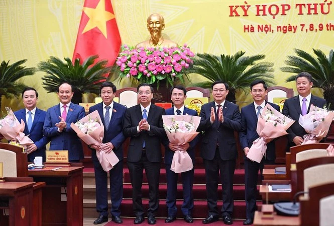 Thủ tướng phê chuẩn 5 Phó Chủ tịch UBND TP Hà Nội ảnh 1