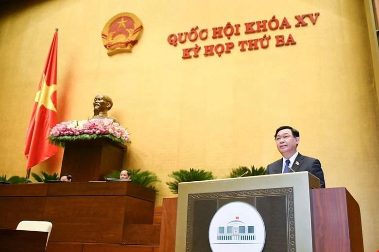Chủ tịch Quốc hội Vương Đình Huệ phát biểu tại phiên khai mạc kỳ họp 3, Quốc hội khoá XV. Chủ tịch Quốc hội Vương Đình Huệ phát biểu tại phiên khai mạc kỳ họp 3, Quốc hội khoá XV.