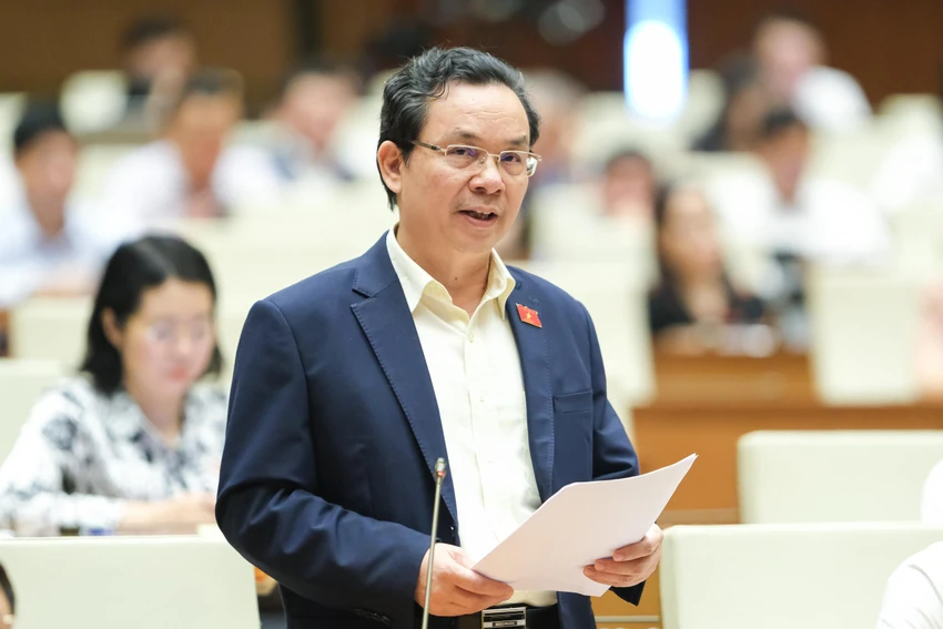 ĐBQH Hoàng Văn Cường. ĐBQH Hoàng Văn Cường.
