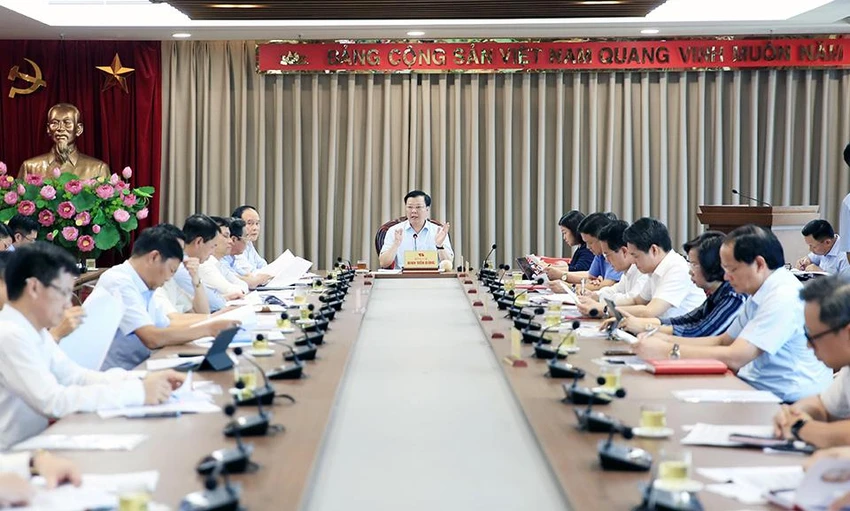 Hội nghị Thường trực Thành uỷ Hà Nội diễn ra chiều ngày 27-6 để cho ý kiến về công tác triển khai dự án đường Vành đai 4 - Vùng Thủ đô Hội nghị Thường trực Thành uỷ Hà Nội diễn ra chiều ngày 27-6 để cho ý kiến về công tác triển khai dự án đường Vành đai 4 - Vùng Thủ đô