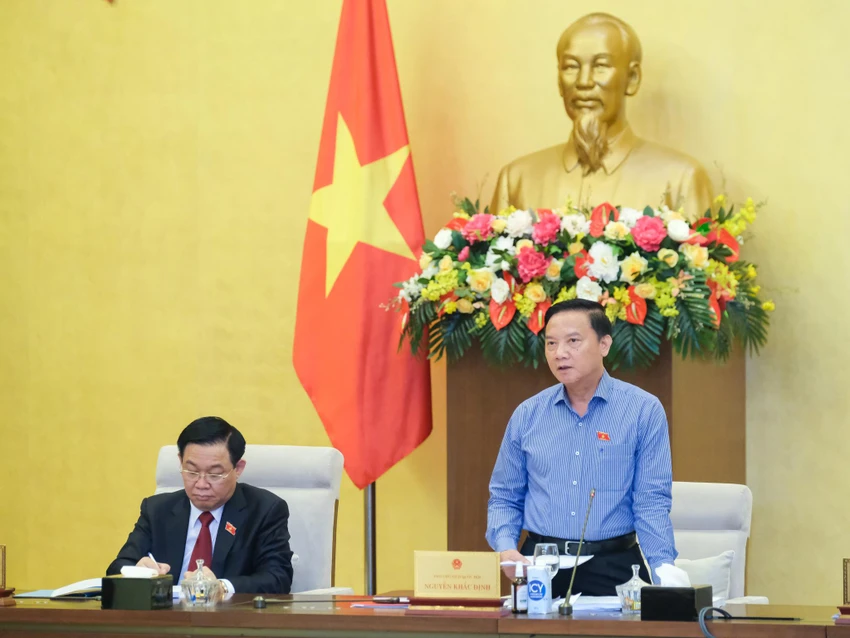 Phó Chủ tịch Quốc hội Nguyễn Khắc Định. Phó Chủ tịch Quốc hội Nguyễn Khắc Định.
