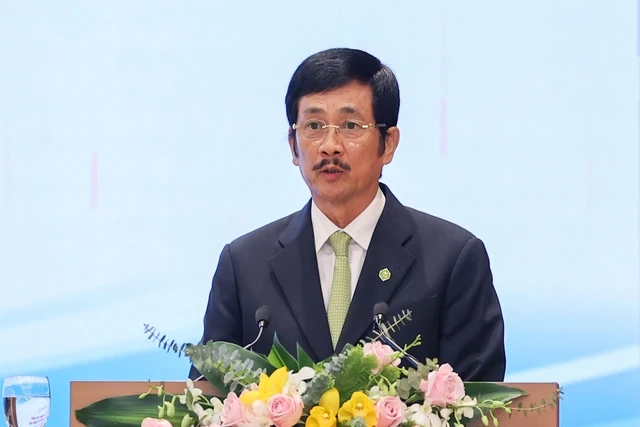 Ông Bùi Thành Nhơn, Chủ tịch HĐQT Công ty CP Tập đoàn địa ốc Nova (Novaland). Ảnh: VGP Ông Bùi Thành Nhơn, Chủ tịch HĐQT Công ty CP Tập đoàn địa ốc Nova (Novaland). Ảnh: VGP