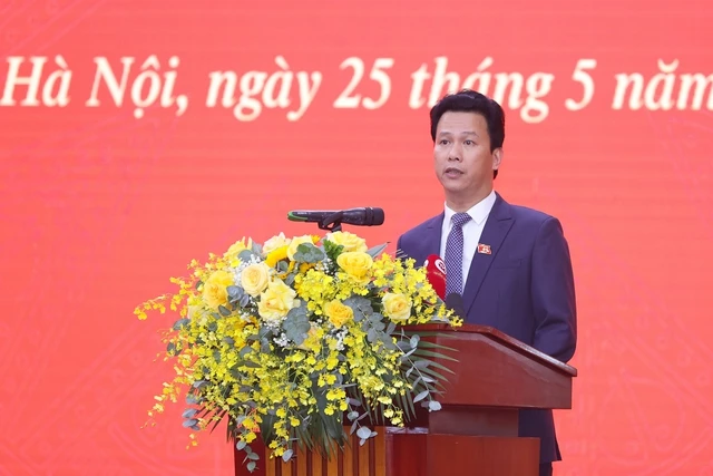 Tân bộ trưởng Bộ TN&MT Đặng Quốc Khánh. Tân bộ trưởng Bộ TN&MT Đặng Quốc Khánh.