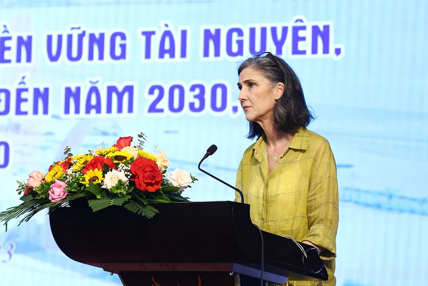 Bà Ramla Khalidi, Trưởng đại diện thường trú của Tổ chức phát triển Liên hợp quốc tại Việt Nam. (Ảnh: TP) Bà Ramla Khalidi, Trưởng đại diện thường trú của Tổ chức phát triển Liên hợp quốc tại Việt Nam. (Ảnh: TP)