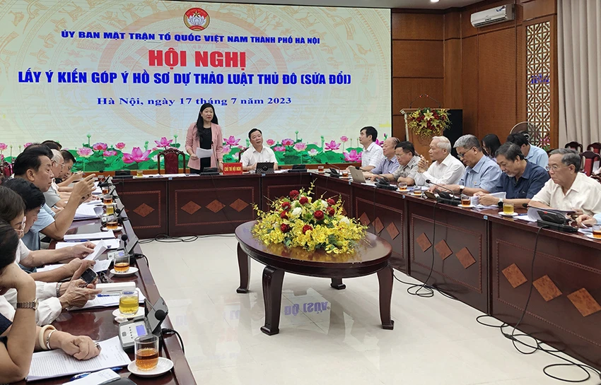Hội nghị lấy ý kiến góp ý hồ sơ dự thảo Luật Thủ đô (sửa đổi). (Ảnh: Trọng Phú) Luật Thủ đô sửa đổi