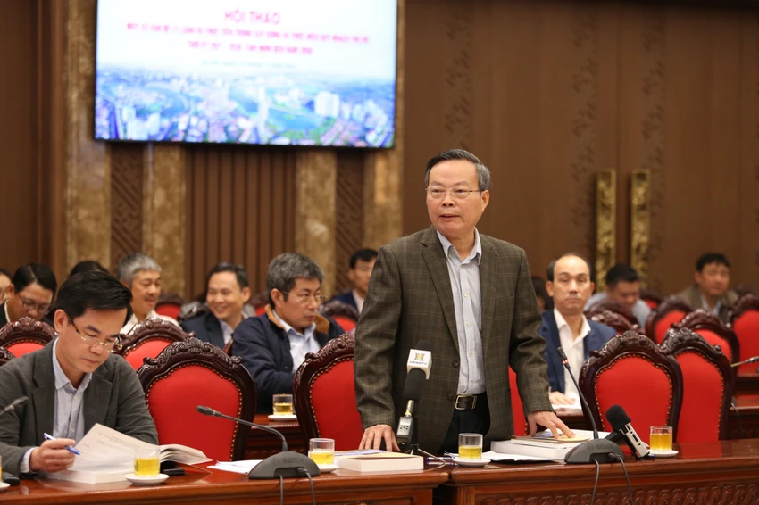 phung-quoc-hien.jpg