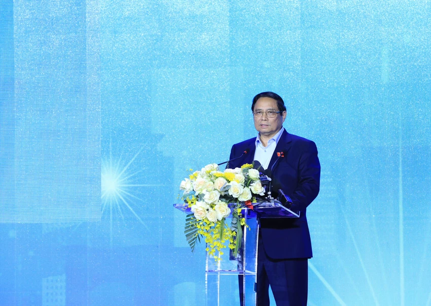 chuyen-doi-so-pham-minh-chinh.jpg