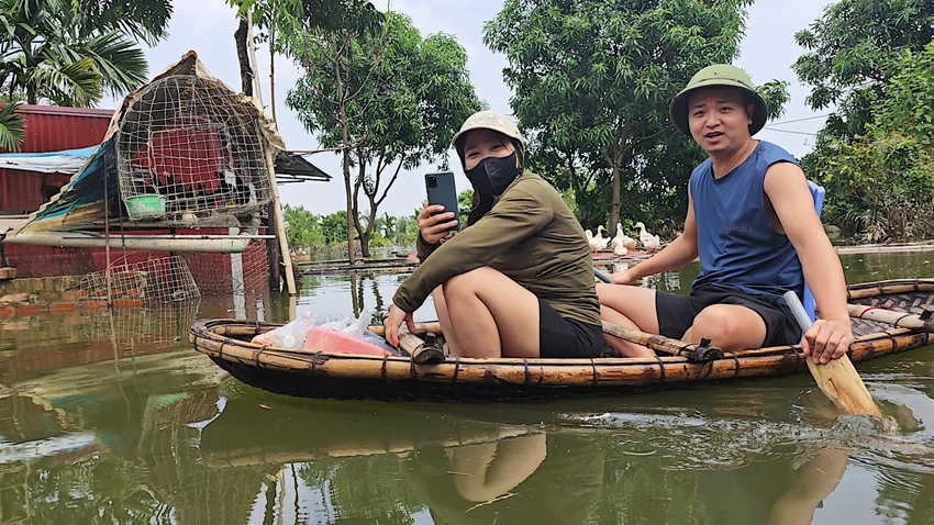 ron-lu-cua-Ha-Noi-8.jpg