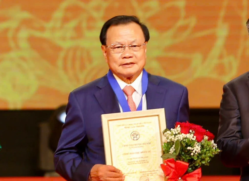 thu-do-ha-noi-pham-quang-nghi.jpg