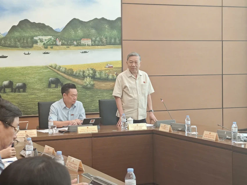 tong-bi-thu-to-lam-1.jpg