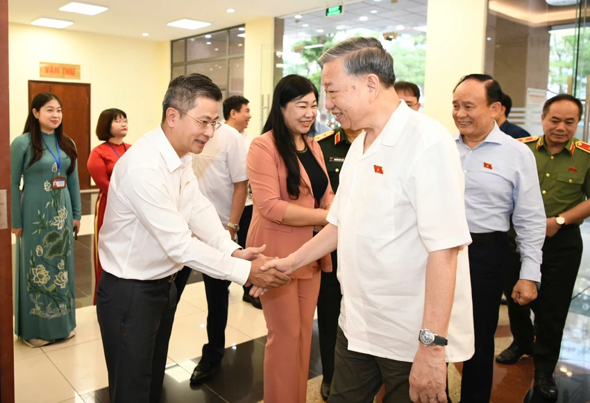tong-bi-thu-4.jpg