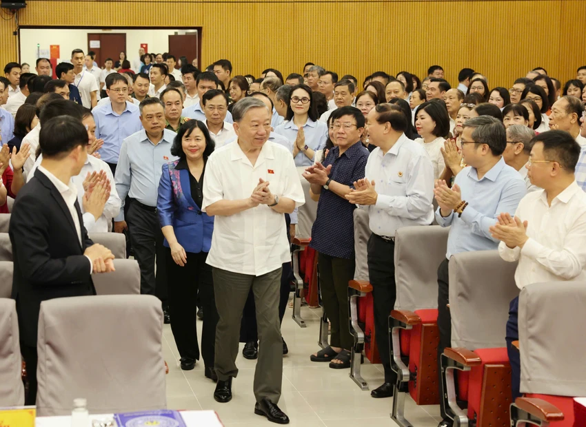 tong-bi-thu-to-lam-5.jpg