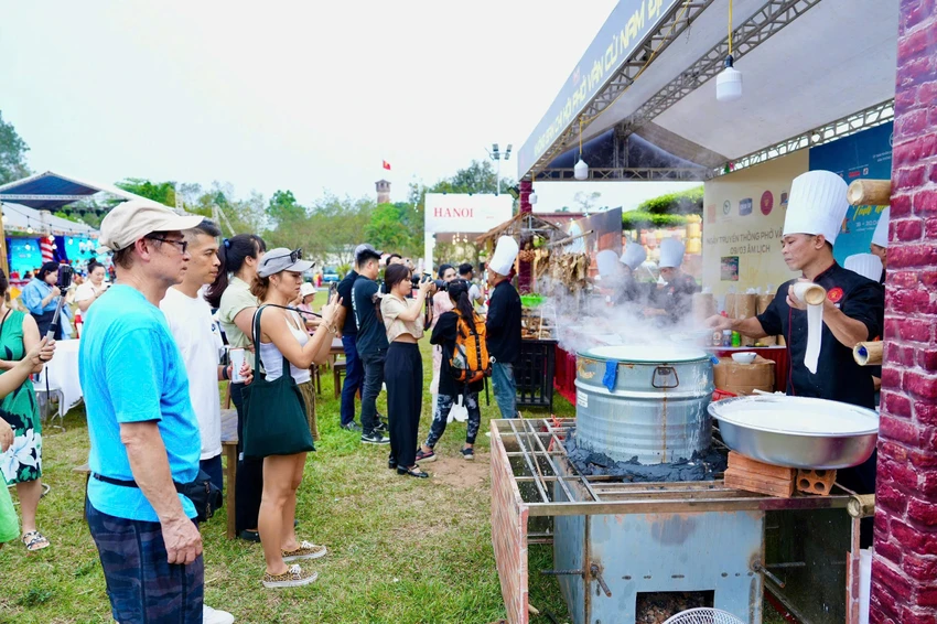 festival-pho-2025.jpg