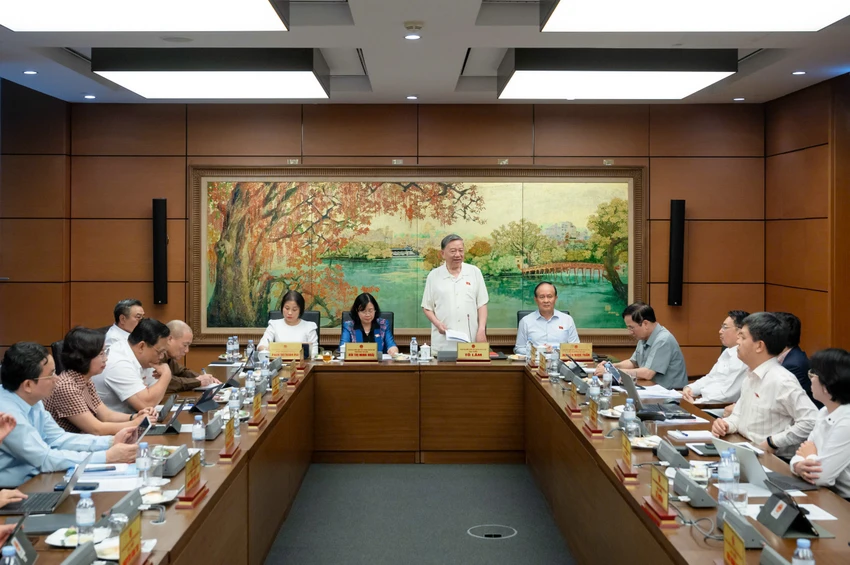 tong-bi-thu-to-lam-4.jpg