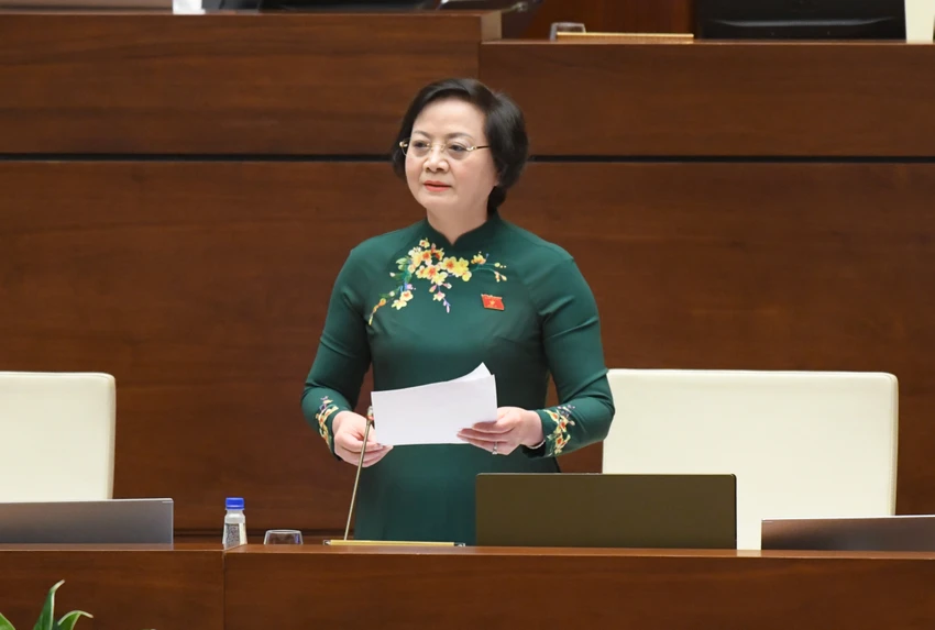 bo-truong-noi-vu-pham-thi-thanh-tra.JPG