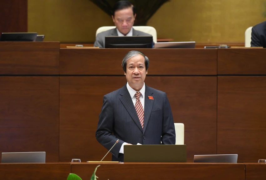mien-hoc-phi-nguyen-kim-son.JPG