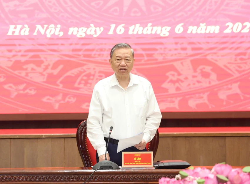 tong-bi-thu-to-lam.jpg