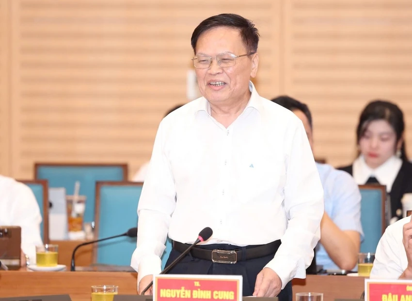 kinh-te-tu-nhan-nguyen-dinh-cung.jpg