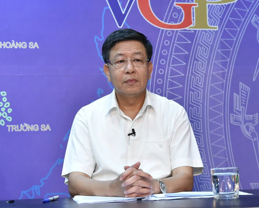 vanh-dai-1-duong-duc-tuan.jpg
