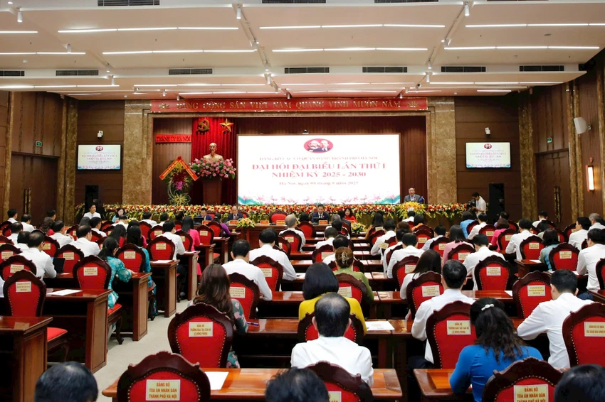 bi-thu-thanh-uy-ha-noi-1.jpg