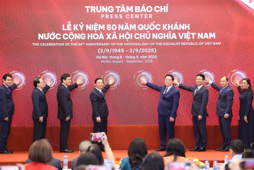 trung-tam-bao-chi-180-bam-nut.jpg