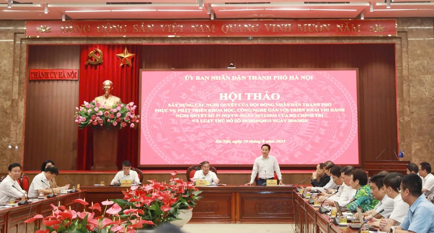 phat-trien-khoa-hoc.jpg