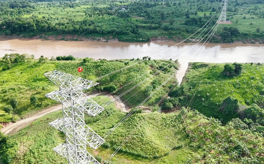 T&T Group thần tốc hoàn thành đường truyền tải điện từ Lào về Việt Nam.jpg
