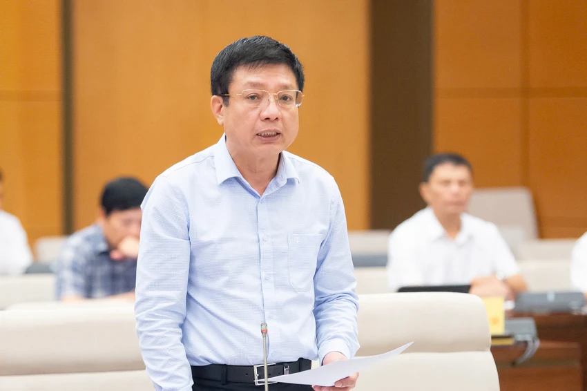 chong-lang-phi-ho-sy-hung.jpg