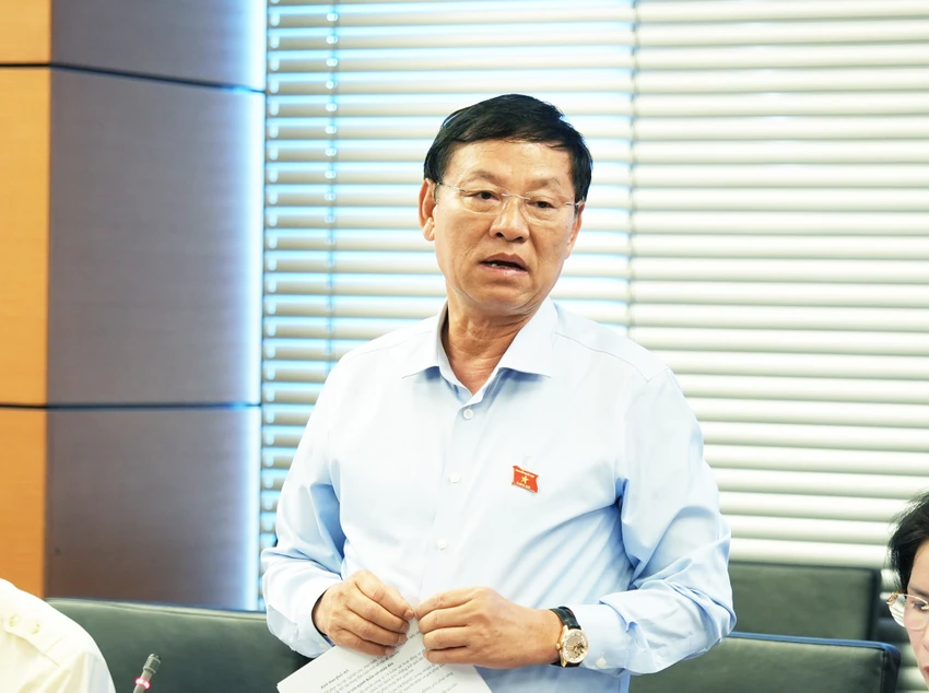 nguyen-huu-chinh.jpg