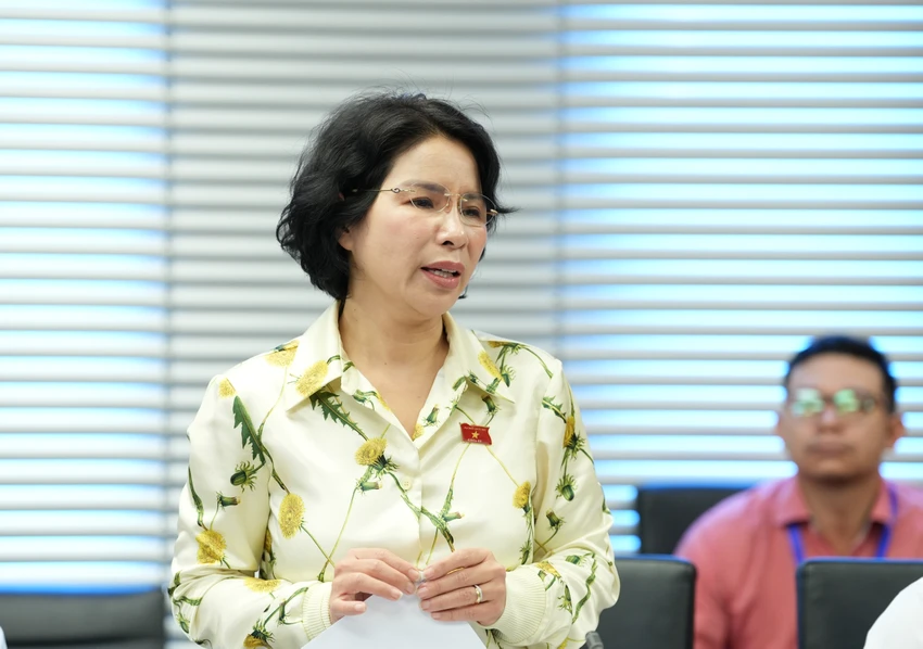 tran-thi-nhi-ha-2.jpg