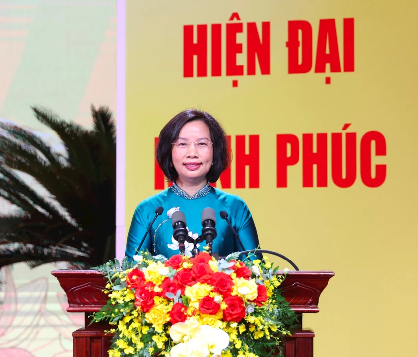 bui-huyen-mai.jpg