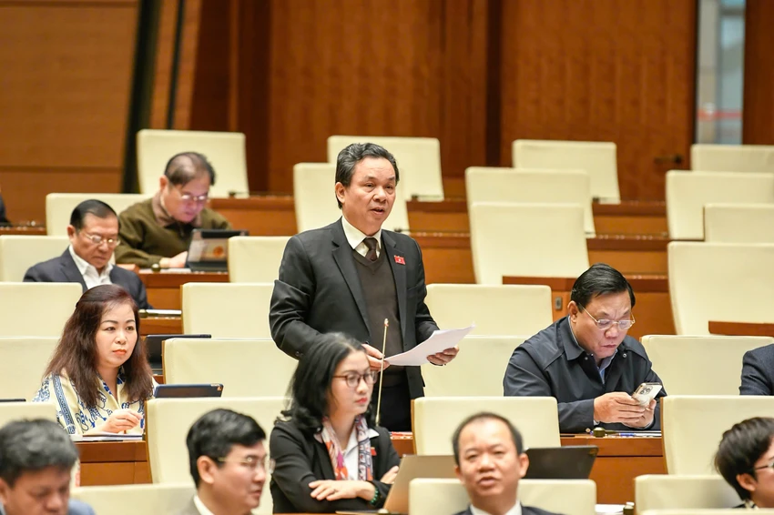 hoang-van-cuong-2.jpg