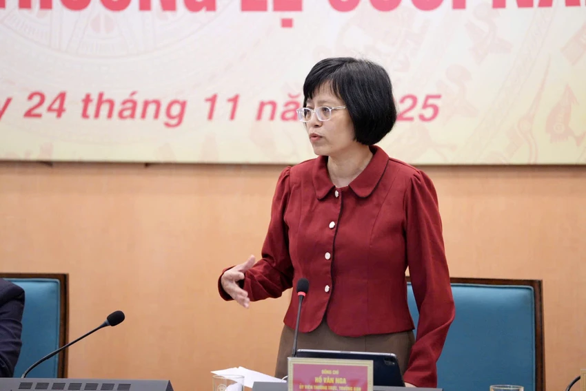 ho-van-nga-2.jpg