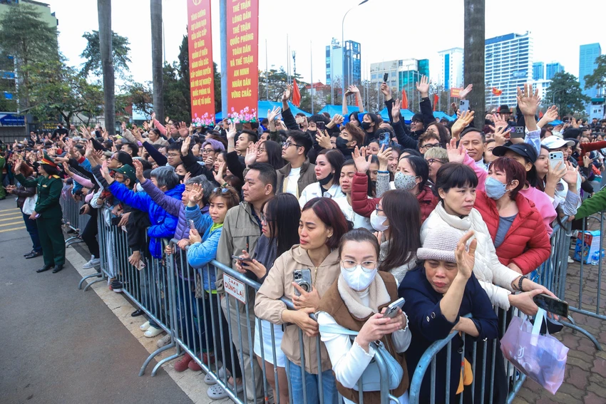 Ha-Noi-giao-quan-7.jpg