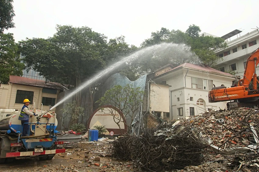 ho-hoan-kiem-tuoi-nuoc-1.jpg