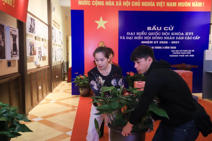 bau-cu-ha-noi-24.jpg