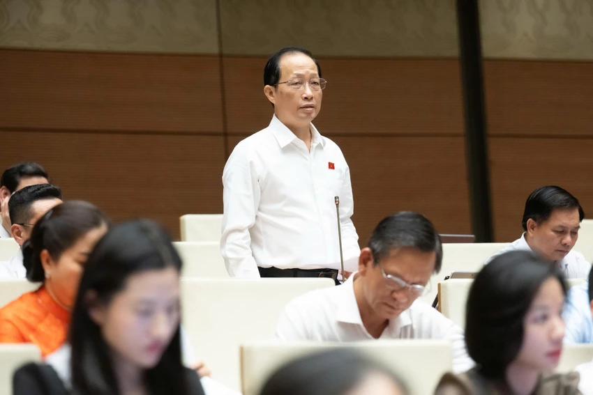 nguyen-truc-son.jpg