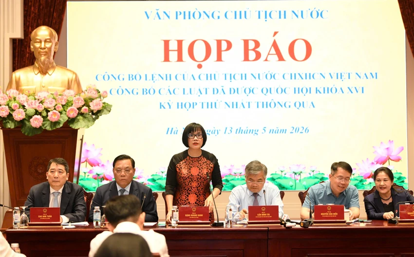 dang-hoang-oanh-3.jpg