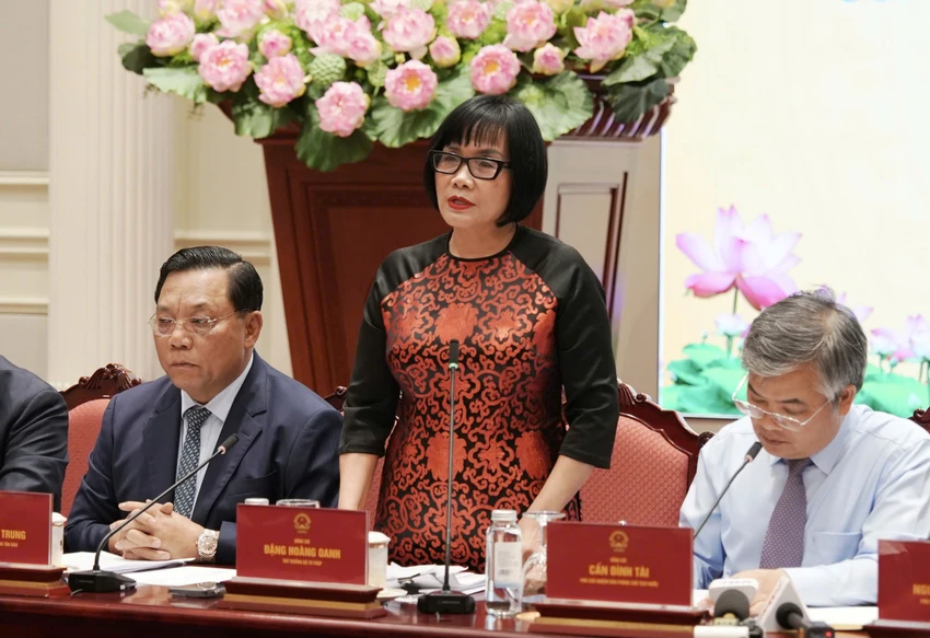 dang-hoang-oanh.jpg
