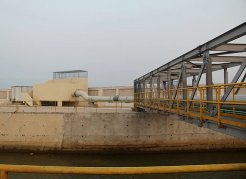 Một phần hệ thống kênh xả thải của Formosa. Ảnh:Đ.P. (Vnexpress) ngu-dan-lo-cong-thai-khong-lo-formosa-khang-dinh-khong-anh-huong