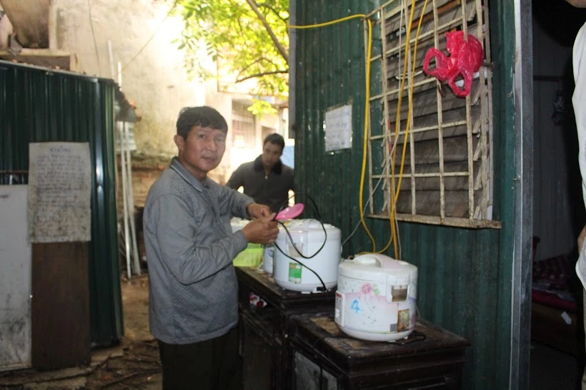 Ở nhà trọ máy lạnh với giá bằng nửa tô phở giữa Hà Nội ảnh 4 Ở nhà trọ máy lạnh với giá bằng nửa tô phở giữa Hà Nội ảnh 4