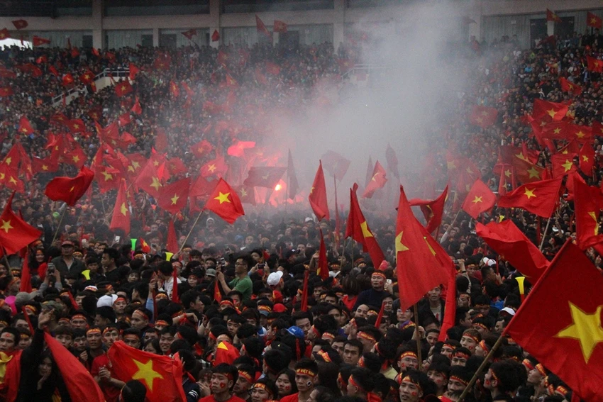 Những hình ảnh không thể quên tại 'chảo lửa' Mỹ Đình ảnh 7