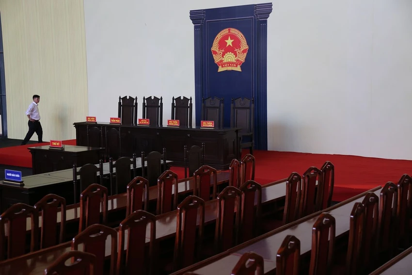 Cận cảnh sân tòa 1.000 m2 xét xử cựu tướng Phan Văn Vĩnh