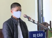 Bị 12 tháng tù vì không đeo khẩu trang còn lăng mạ công an