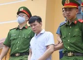 'Cứ nhận tội đi, vợ con ở ngoài anh sẽ lo'