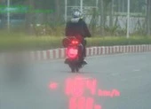 Phóng xe máy 104 km/giờ, thanh niên bị xử phạt tới 5 lỗi