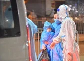 Tối 4-12: Thêm 13.998 ca nhiễm, TP.HCM và Hà Nội có nhiều chỉ đạo chống dịch mới