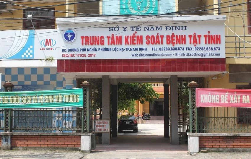 Thông qua việc mua bán kit test với giá cao, CDC Nam Định được Công ty Việt Á chi “hoa hồng” với số tiền lên tới hơn 3 tỉ đồng. Ảnh: CDC Nam Định