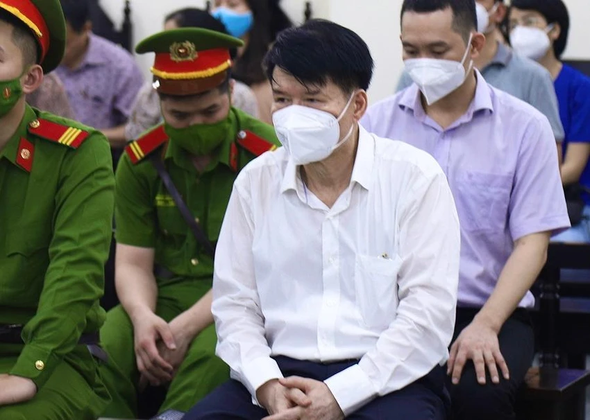 Ông Trương Quốc Cường, cựu thứ trưởng Bộ Y tế, cựu cục trưởng Cục quản lý Dược. Ảnh: UYÊN TRANG Ông Trương Quốc Cường, cựu thứ trưởng Bộ Y tế, cựu cục trưởng Cục quản lý Dược. Ảnh: UYÊN TRANG
